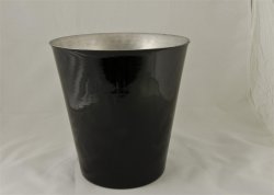 Ice Bucket, Black. 7 Pints.