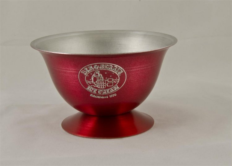 Ice Cream Cup, Red. 8oz. - Click Image to Close